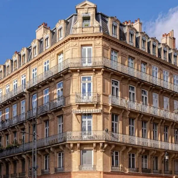 Cœur Capitole 122m2- Clim - Parking - Ascenseur- Métro – hotel w Tuluzie