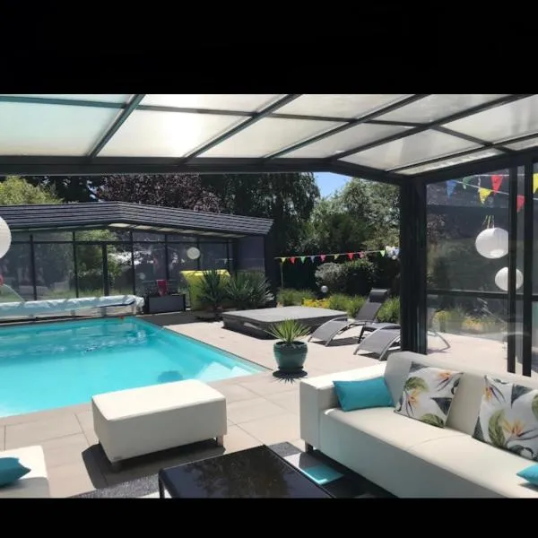 La Villa Séquoia, hotel v destinaci Les Bordes-Aumont