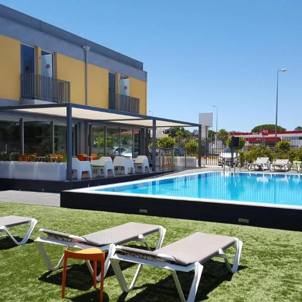 Hotel 3K Faro Aeroporto, hotell i Faro