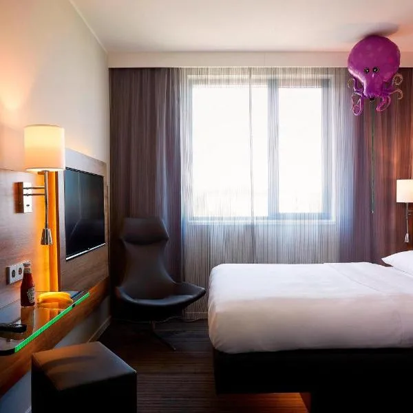 Moxy Munich Airport, hotel en Oberding