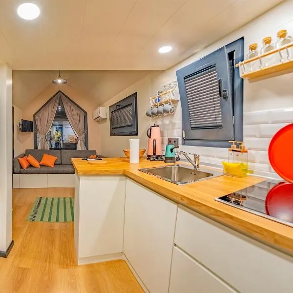 Efe Tiny House، فندق في Bereket