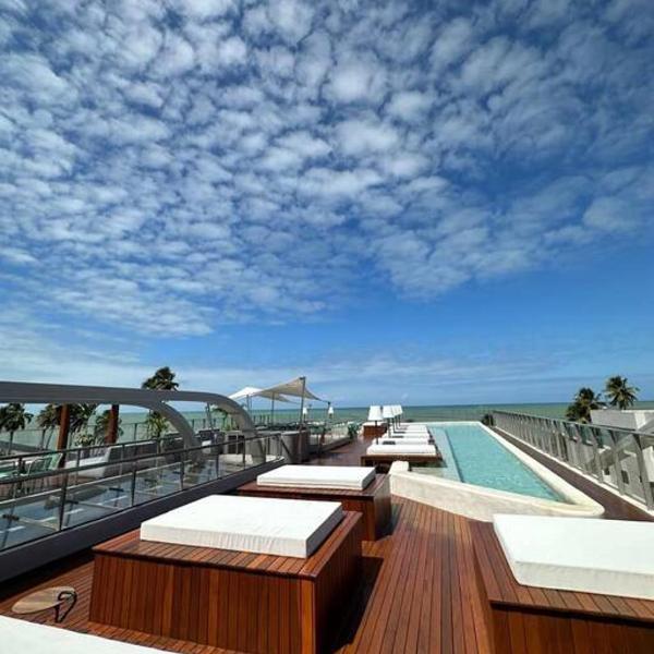 Luxo na beira mar do Cabo Branco - Setai Yacht by Jess