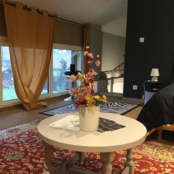 Chambre d hôte Lucye – hotel w mieście Treffort