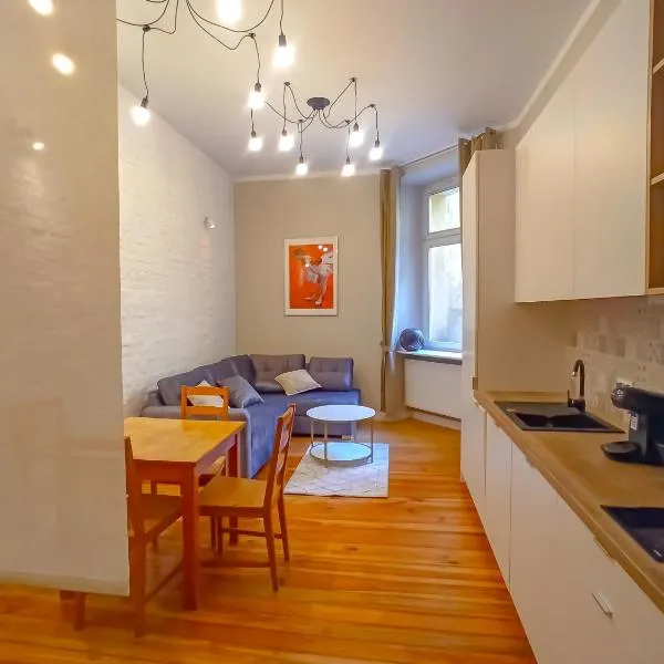 Mazurska Apartments na parterze z wejsciem na kod o dowolnej porze, hotel v destinaci Štetín