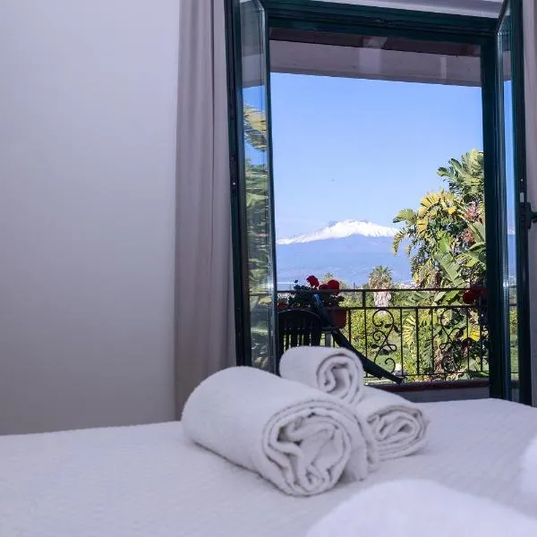 Villa Iris, hotel v destinácii Giardini Naxos