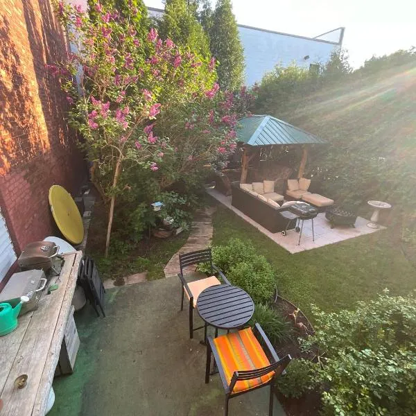 L'Oasis Des Nomades, hotel v destinaci Trois-Rivières