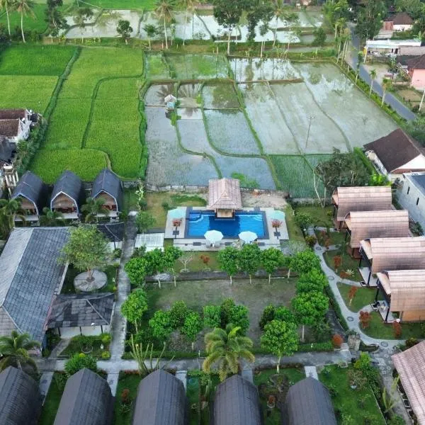 ํ
ํ
๋ฐํฌ์ ์์นํ ํธํ
Green Orry Inn