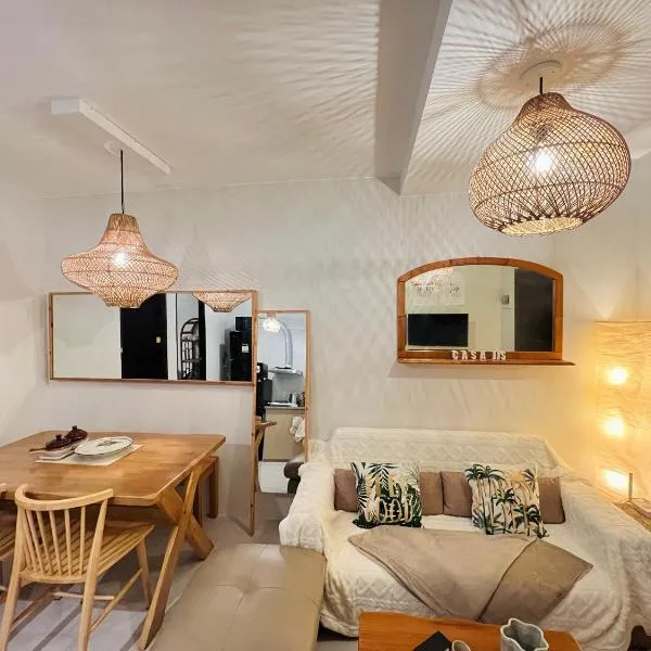 Cozy Bali inspired 2BRcondo Mandaue City, hotel v destinaci Mandaue City