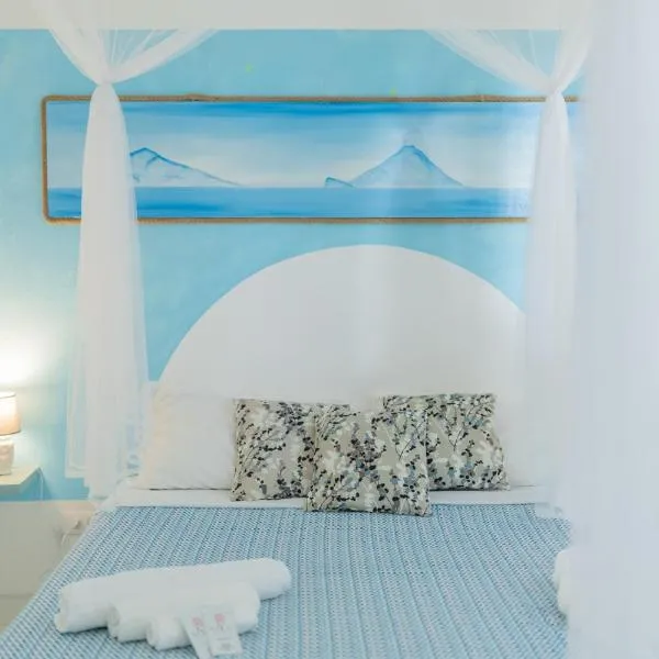 Holiday Eolie Village, hotel in Vulcano