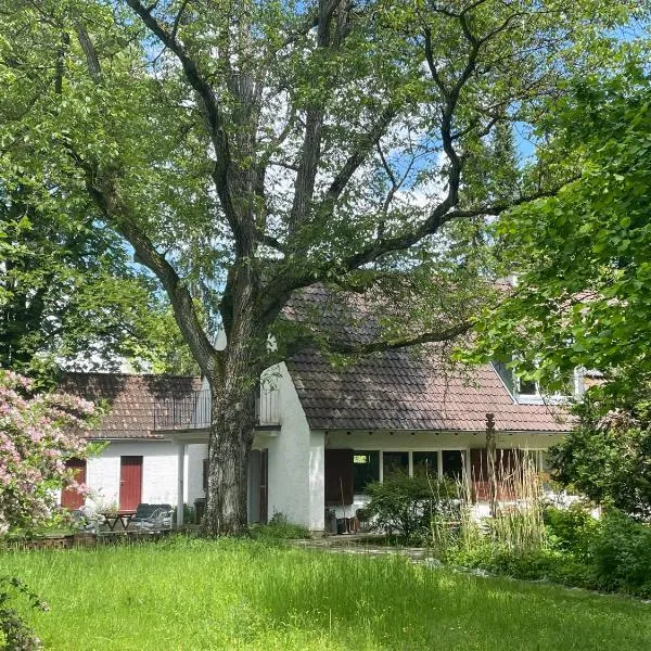 Landhaus in Dießen am Ammersee, hotel v destinaci Dießen am Ammersee