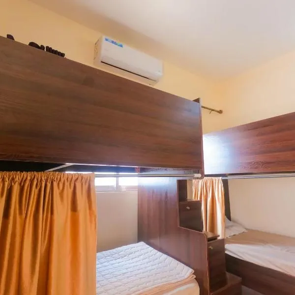 Pizza Street Hostel, hotel v destinaci Aqaba