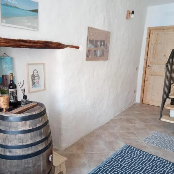 Beni Benìus, hotel v destinácii Teulada
