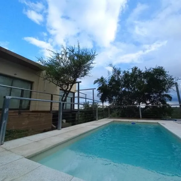 La casa del árbol LG, hotel v destinaci La Granja