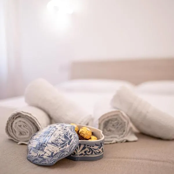 Sea House - casa vacanze Savona, hotel in Savona