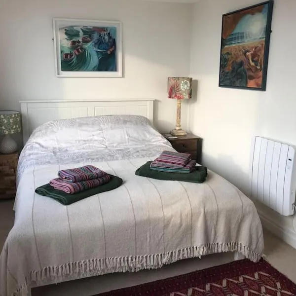 Swanky & Spacious Luxury 3 Bed, hotel in Uckfield