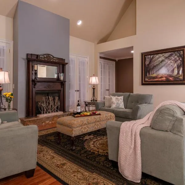 The Sage Cottage, hotel in Adairsville