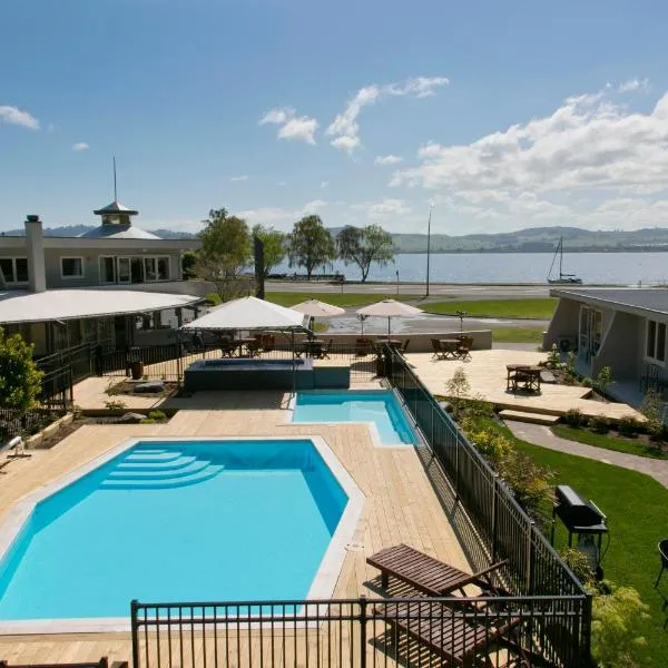 Anchorage Resort Taupo NZ、タウポのホテル