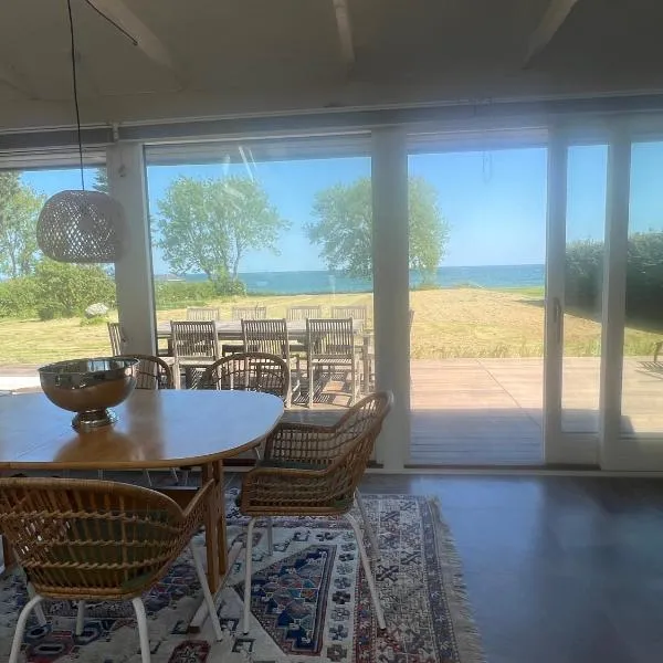 Sea view house - all year round, hotel v destinaci Frørup