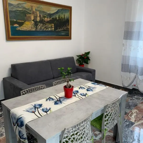 Appartamenti Estera, hotel en Malcesine