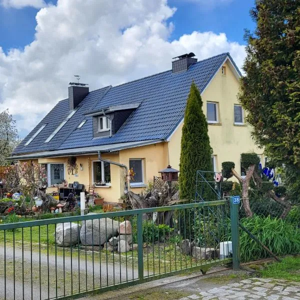 Am Storchennest, hotel v mestu Ahrenshagen