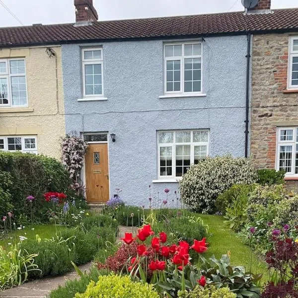 Beautiful stone cottage in peaceful village, hotel di Richmond