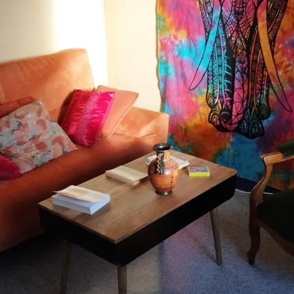 Appartement indépendant chez l'habitant, hotel en Cholet