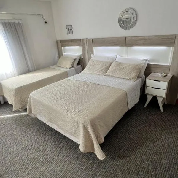 Hotel Plaza, hotel a Formosa