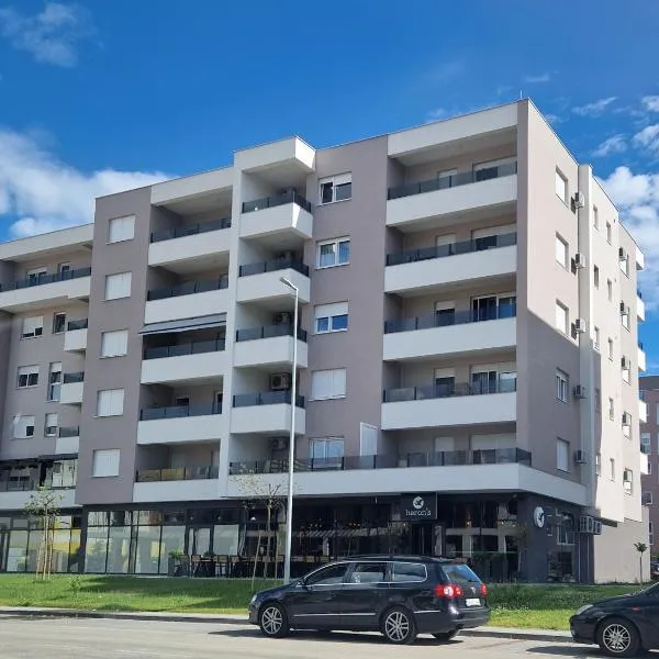 Apartment Meridies, hotel sa Višići