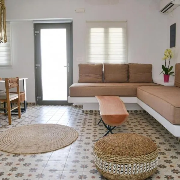 Dream on Adamas Milos, hotel in Adamas