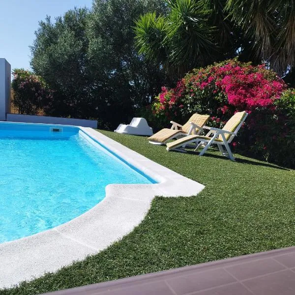 Vivienda Rural Los Madroños, hotel a Malcocinado