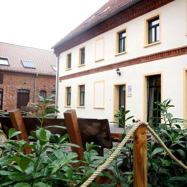 Gutshof Leipzig- Podelwitz Pension، فندق في Rackwitz