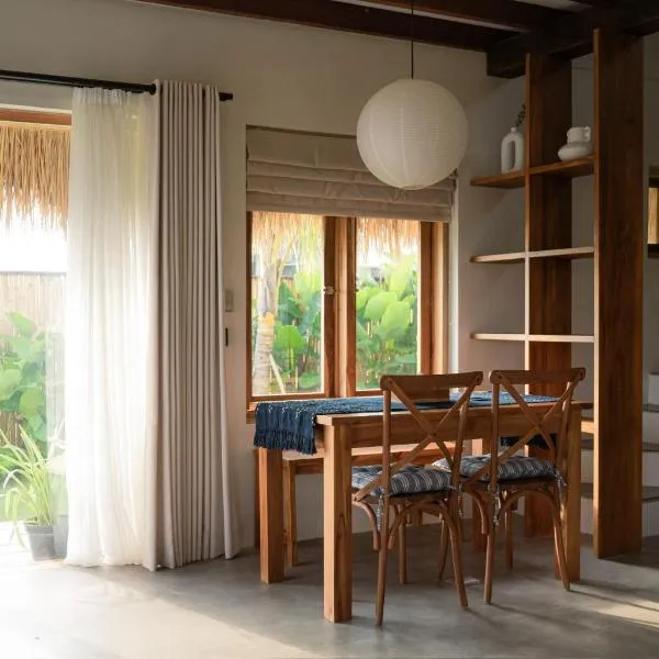 Makai Medewi, hotel v destinaci Airsatang
