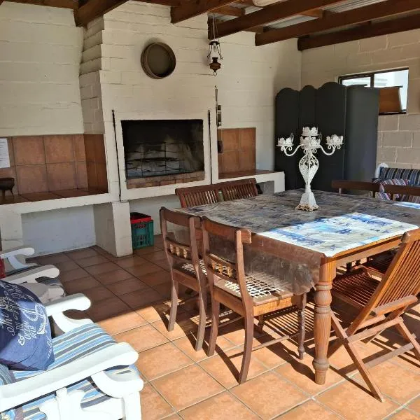 DolfinHouse, khách sạn ở Yzerfontein