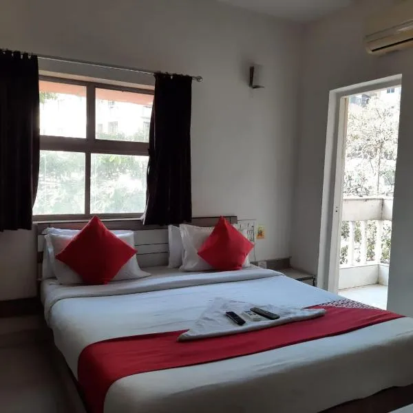Hotel Saikripa Imperial, hotel in Daman