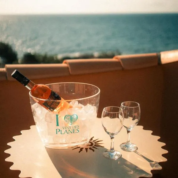 Hôtel Les Calanques – hotel w mieście Les Issambres
