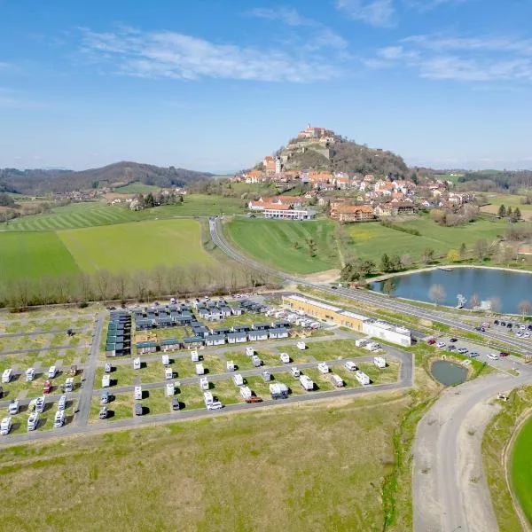 Camping Resort Riegersburg, hotel v destinaci Riegersburg