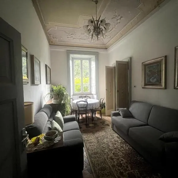 Stazione Canzo, hotel in Canzo