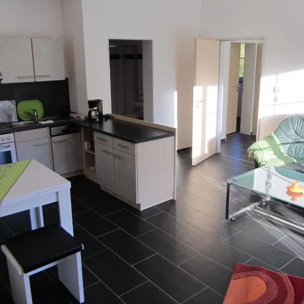 Ferienwohnung Am Alten Forsthaus Neuenbau, hotel in Neuenbau