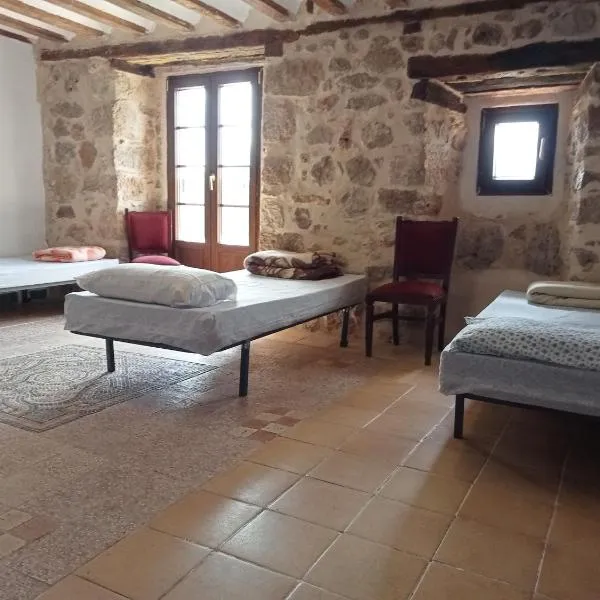 Albergue de peregrinos Casa Nostra, hotel em Castrojeriz