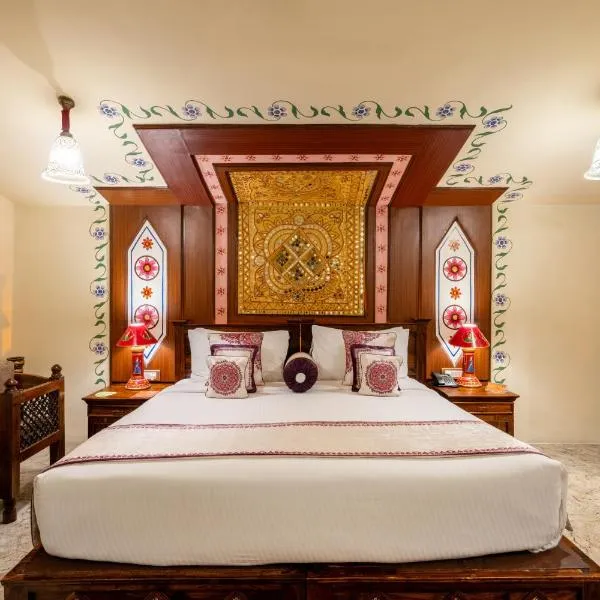 Chokhi Dhani The Ethnic 5-Star Deluxe Resort, hotel a Jaipur
