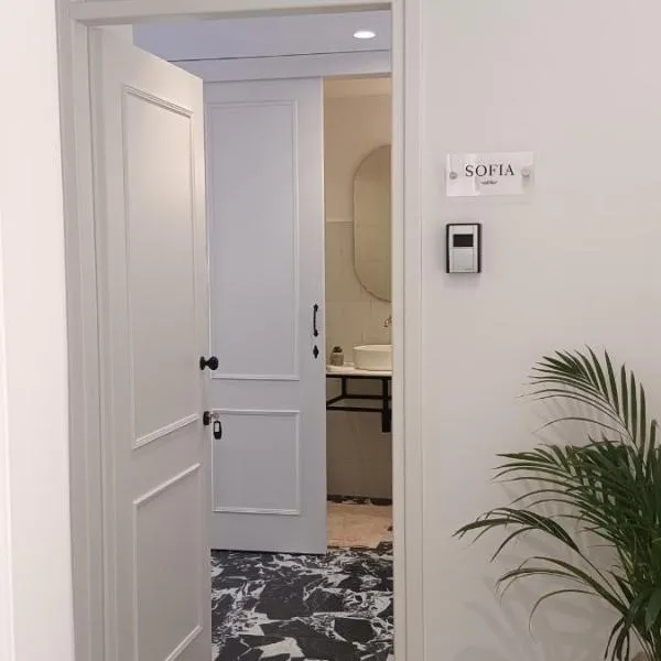 MUSES LUXURY SUITES, hotel in Corfu Town