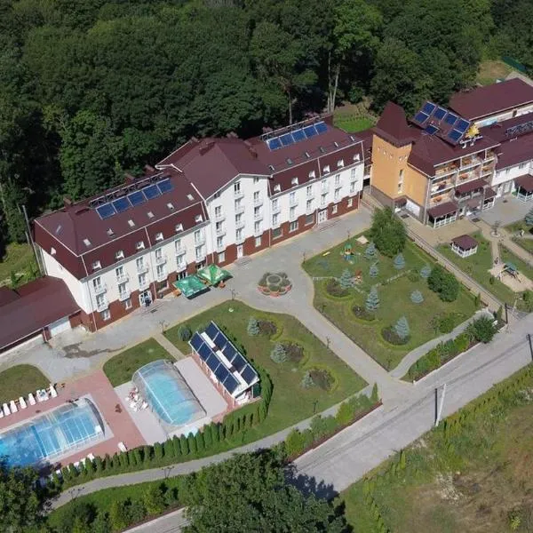 VitaPark Sonyachnyy Provans, hotel en Khorostkiv