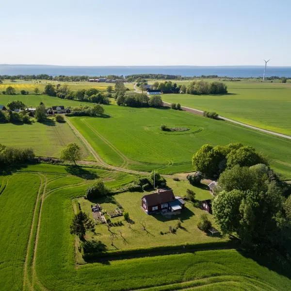 precis intill Ombergs golfbana, nära till Vättern, stora Lund och Hästholmen, hotel v destinaci Ödeshög
