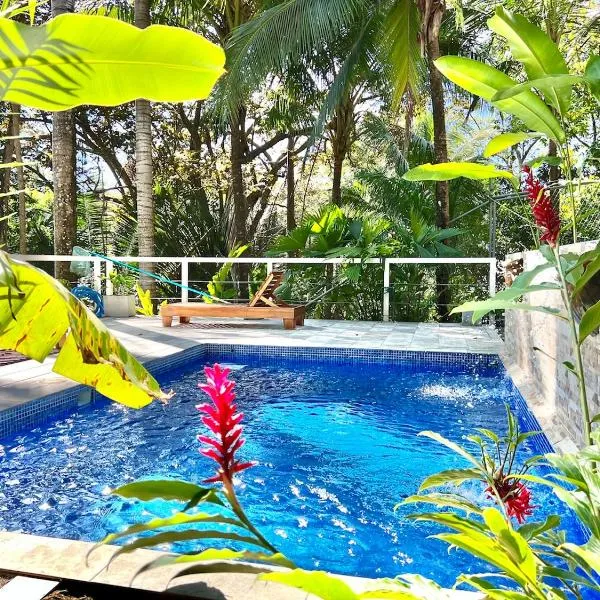 Casa Amable by Ronnys Place - Manuel Antonio, hotel v destinaci Quepos