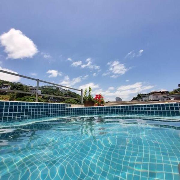 Cobertura duplex com piscina