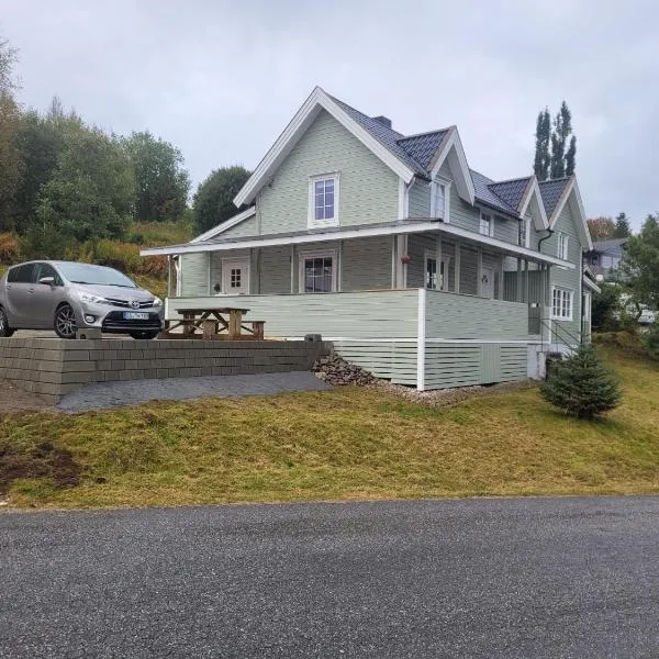 Ferienhaus Solli Norwegen, khách sạn ở Kolvereid