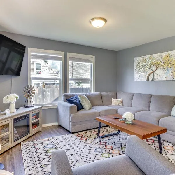 Charming McMinnville Home - Walk to Wineries!, hotel v destinaci McMinnville