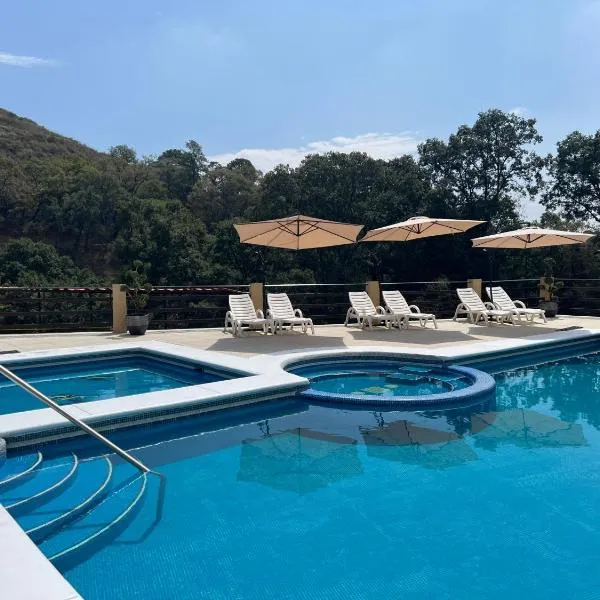 Aqua Forest Hotel – hotel w mieście Cañada