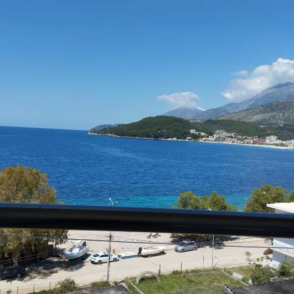 Rooms with view, hotel in Himare