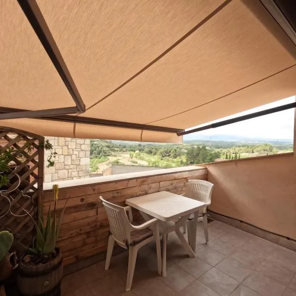 CA L'ENGRÀCIA, hotel em Tarrés